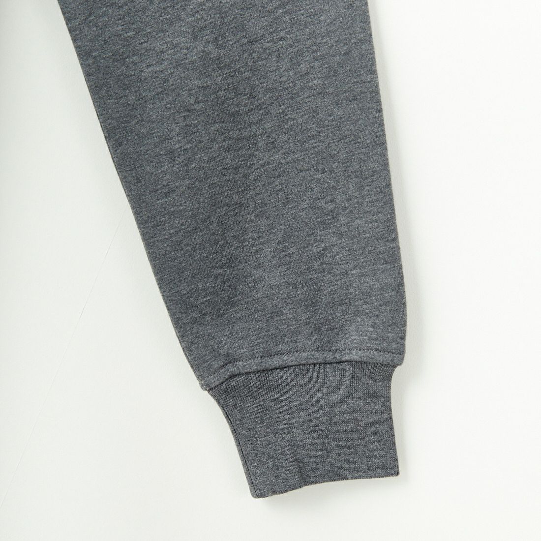 A.P.C. [アー・ペー・セー] VPC ロゴスウェット [SWEAT-BOXY-PETIT-VPC] 97 ANTHRAC