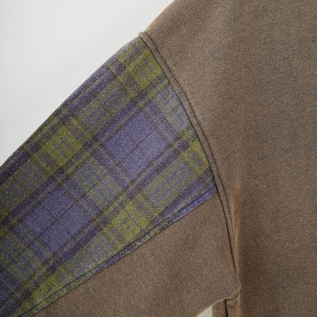 ILL ONE EIGHTY [イル ワンエイティ] サーフライダースウェットシャツ [ILL242-11] NAVY