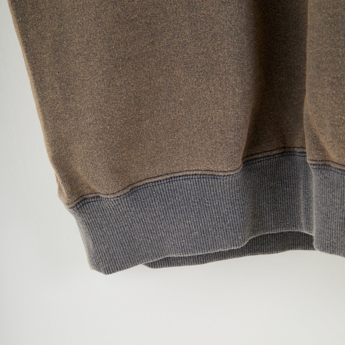 ILL ONE EIGHTY [イル ワンエイティ] サーフライダースウェットシャツ [ILL242-11] NAVY