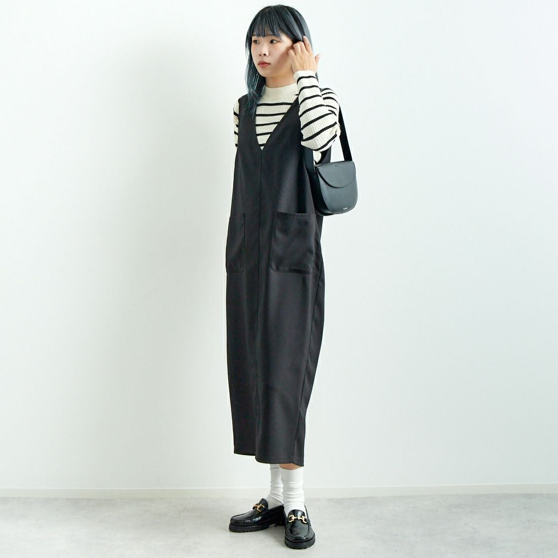 Jeans Factory Clothes [ジーンズファクトリークローズ] チェックVネックワンピース [21243057] 004 ﾌﾞﾗｯｸ &&モデル身長：167cm 着用サイズ：F&&