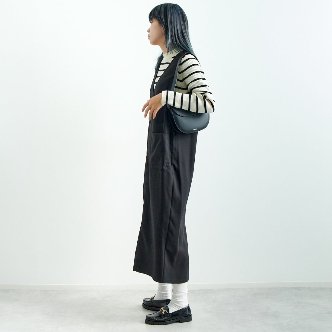 Jeans Factory Clothes [ジーンズファクトリークローズ] チェックVネックワンピース [21243057] 004 ﾌﾞﾗｯｸ &&モデル身長：167cm 着用サイズ：F&&