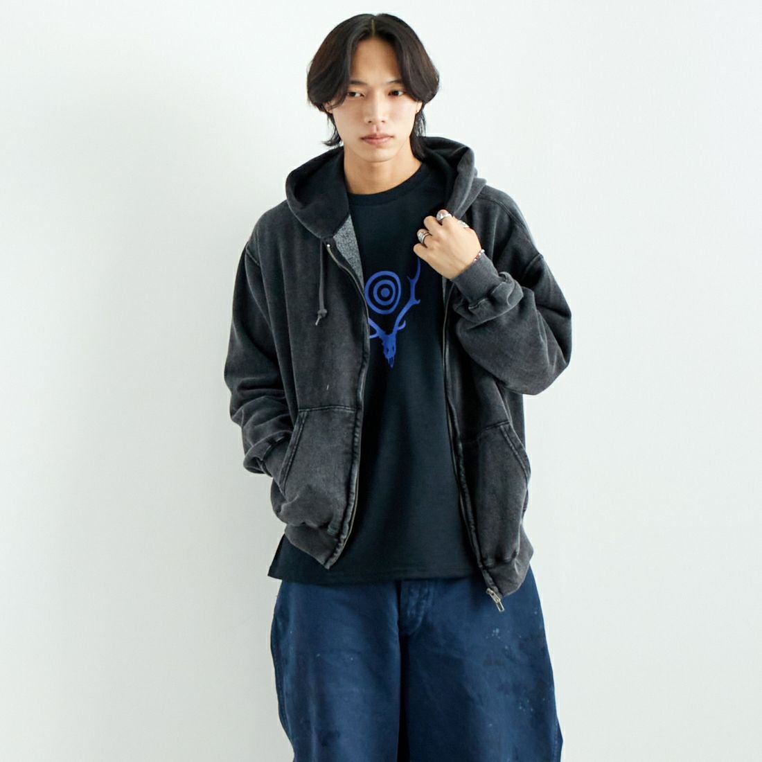 Jeans Factory Clothes [ジーンズファクトリークローズ] T/Cケミカルカコウウラケジップパーカー [2423-426IN] BLACK &&モデル身長：179cm 着用サイズ：L&&