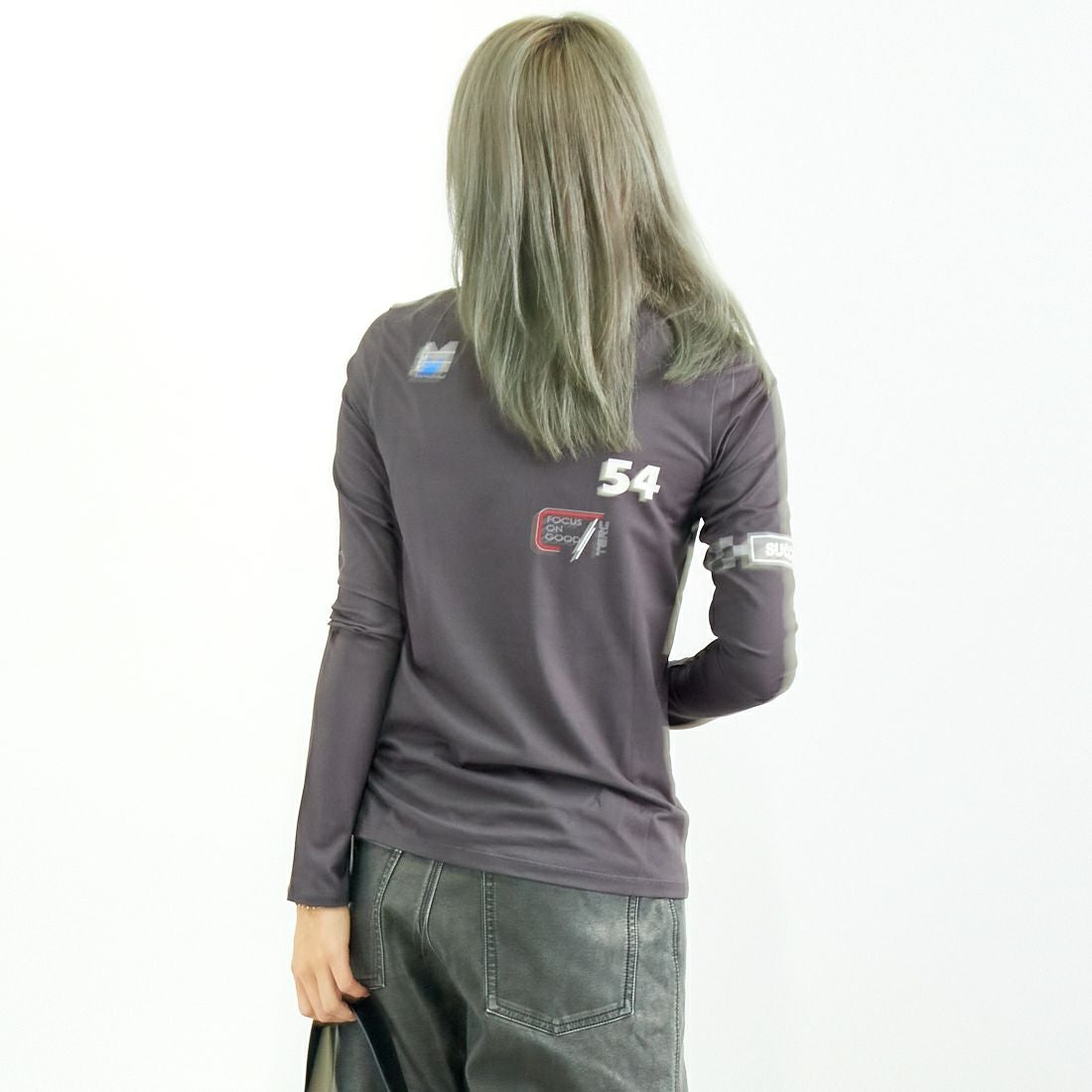 MAISON SPECIAL [メゾンスペシャル] FinishLINE スキントップス [21242415309] C.GRY &&モデル身長：167cm 着用サイズ：F&&