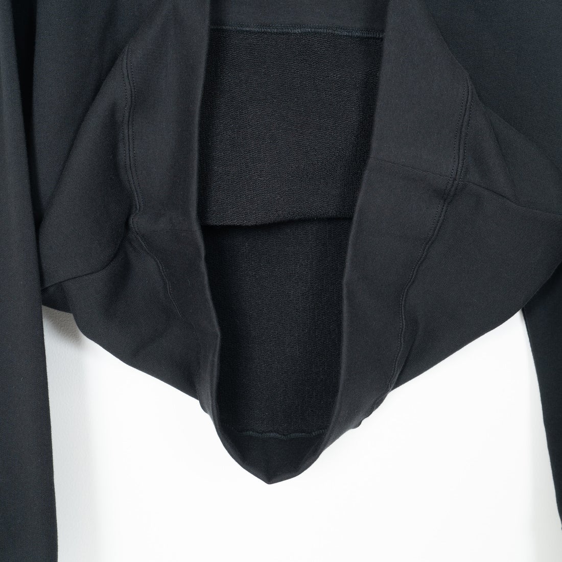 A.P.C. [アー・ペー・セー] ロゴ刺繍スウェット [APC-BRODE] 99 NOIR