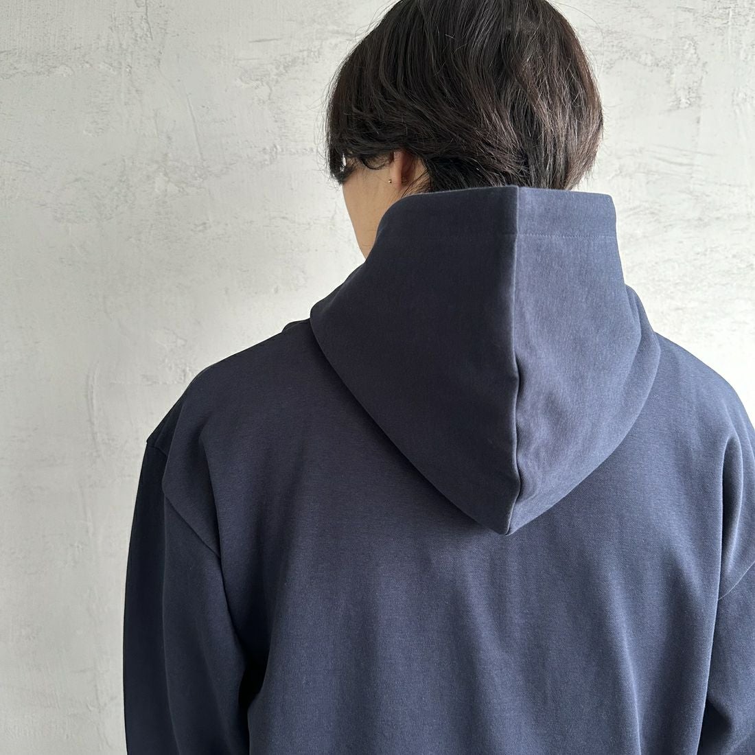 PARIS SAINT-GERMAN [パリ・サンジェルマン] PSG ブランド刺繍ロゴ スウェットパーカー [PS0624FW0001] NAVY