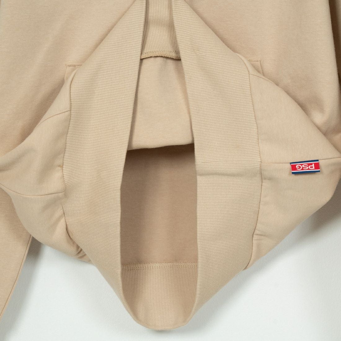 PARIS SAINT-GERMAN [パリ・サンジェルマン] PSG ブランド刺繍ロゴ スウェットパーカー [PS0624FW0001] GREGE