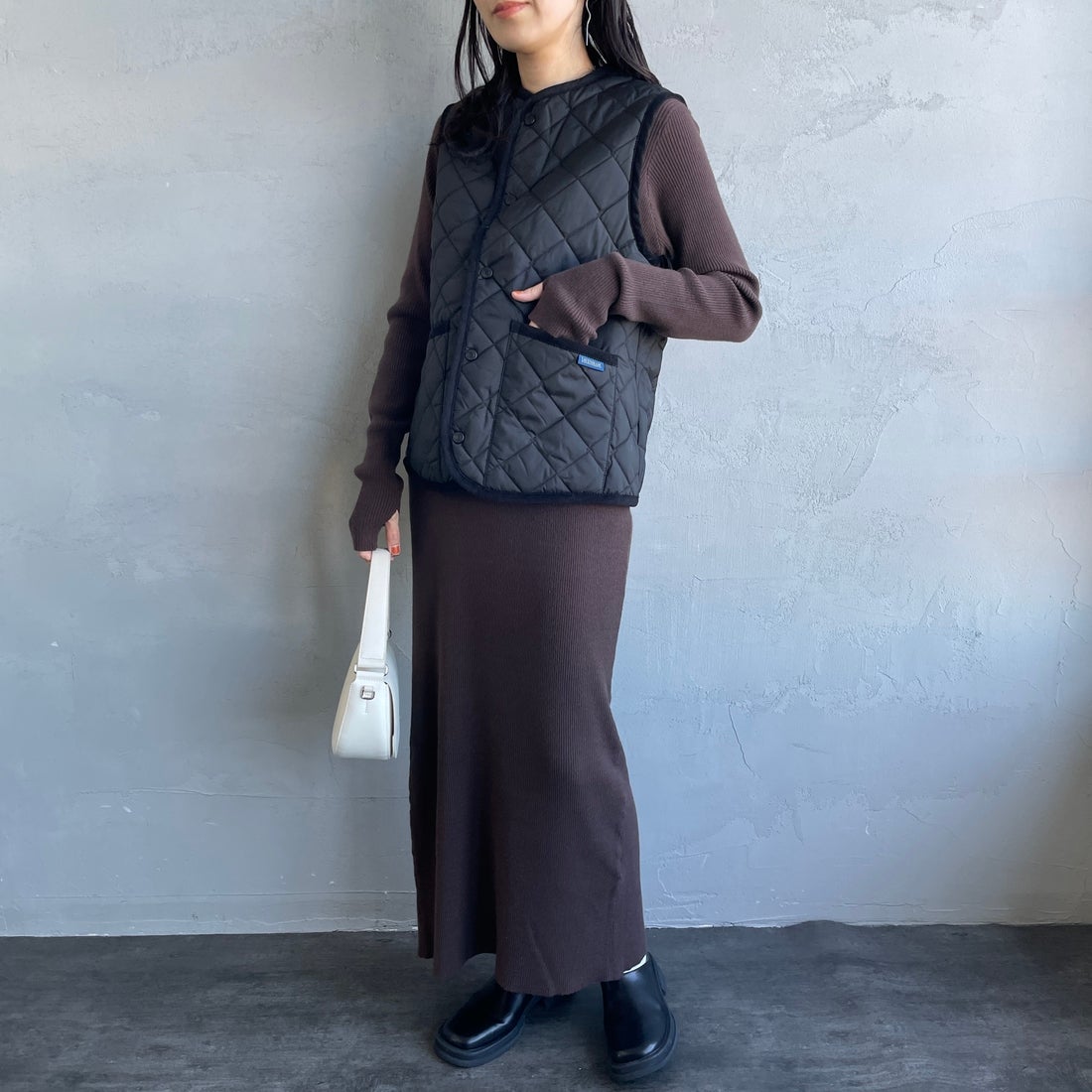 LAVENHAM [ラベンハム] コクーン ソーンハム ウィメンズ [LV10125] F44 SABLE &&モデル身長：160cm 着用サイズ：10&&