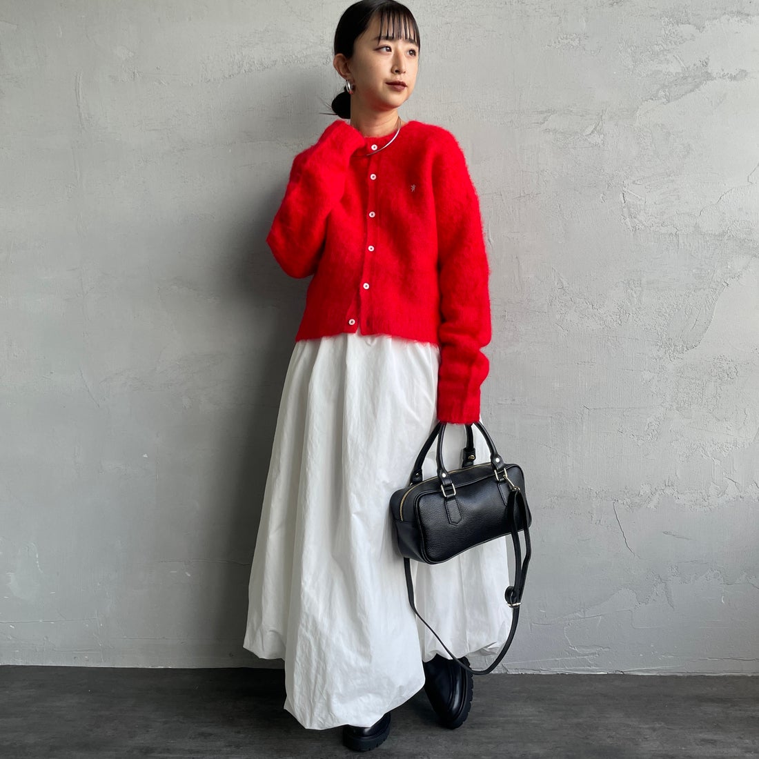 Gymphlex [ジムフレックス] クルーネック ショートカーディガン [GY-D0098SGK] CARMINE RE &&モデル身長：150cm 着用サイズ：14&&