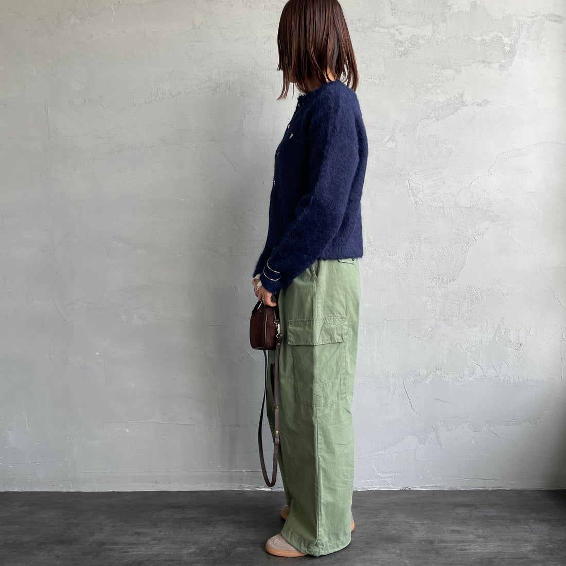 Gymphlex [ジムフレックス] クルーネック ショートカーディガン [GY-D0098SGK] DK.NAVY &&モデル身長：159cm 着用サイズ：14&&