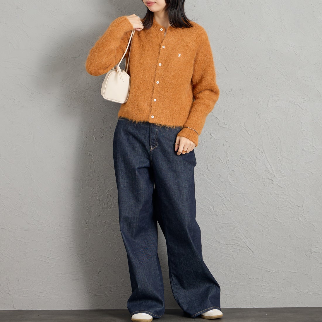 Gymphlex [ジムフレックス] クルーネック ショートカーディガン [GY-D0098SGK] ORANGE &&モデル身長：162cm 着用サイズ：14&&