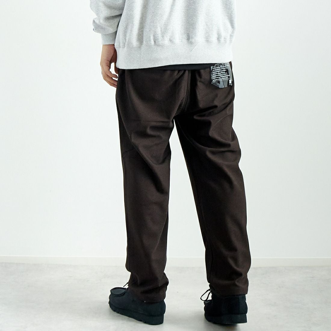 Jeans Factory Clothes [ジーンズファクトリークローズ] ウールライクニットツイルワイドテーパード [JFC-244-058] 54 BRN &&モデル身長：179cm 着用サイズ：L&&