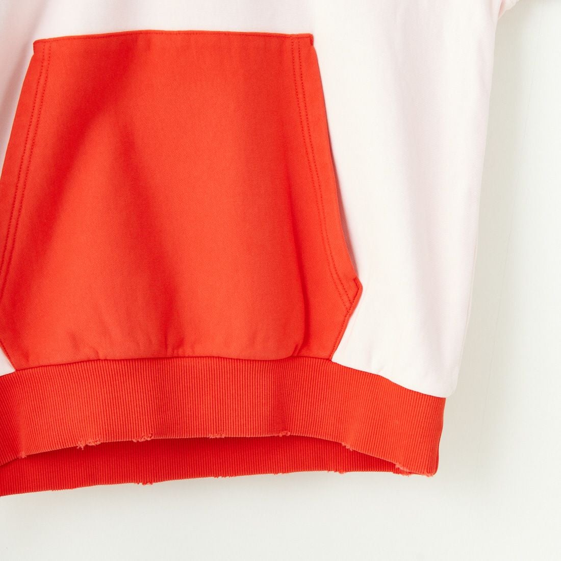 Le Pigeon Voyageur [ル ピジョン ヴォワイヤジュール] ツートーンフーディ [PGD3-12M022] PINK/RED