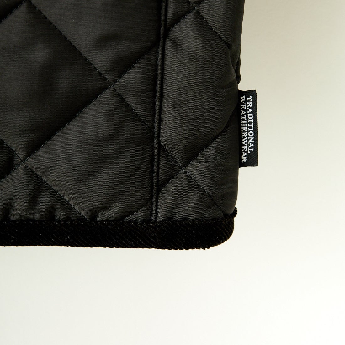 Traditional Weatherwear [トラディショナル ウェザーウェア] ウェーバリー [APQCO0250AA] AA01 BLK/B