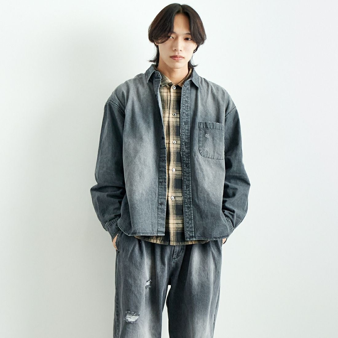 710 BLACK&&モデル身長：179cm 着用サイズ：L&&