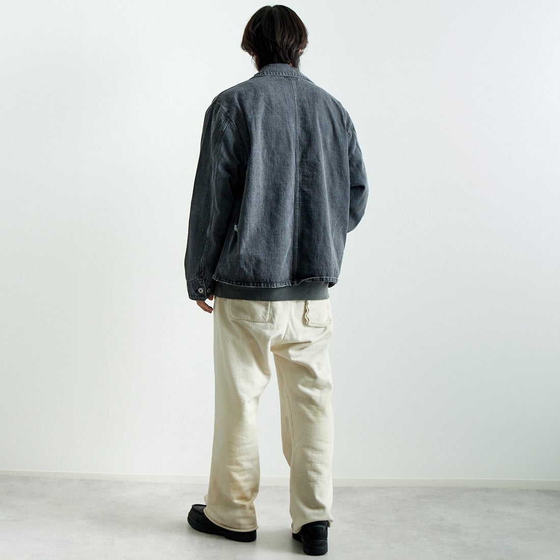 VALTA [ヴァルタ] 別注 カバーオールジャケット [VA24AW3038-JF] 710 BLACK &&モデル身長：179cm 着用サイズ：L&&