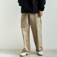 BEIGE&&モデル身長：179cm 着用サイズ：2&&