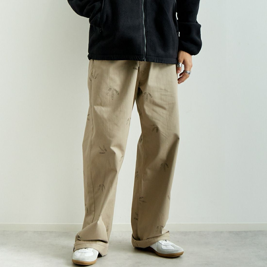 Name. [ネーム] ベルテッドパンツ [NMPT-020] BEIGE &&モデル身長：179cm 着用サイズ：2&&