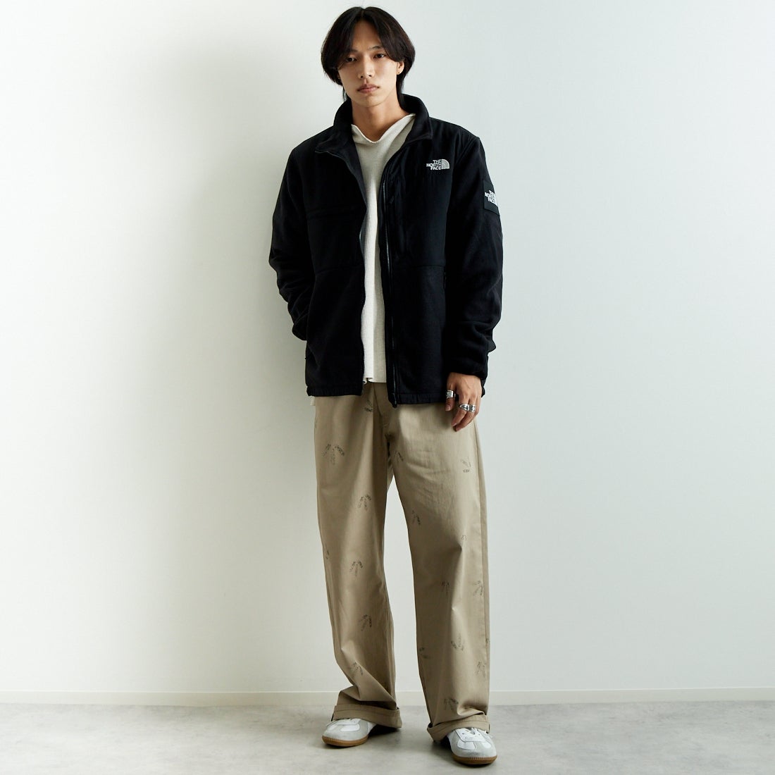 Name. [ネーム] ベルテッドパンツ [NMPT-020] BEIGE &&モデル身長：179cm 着用サイズ：2&&