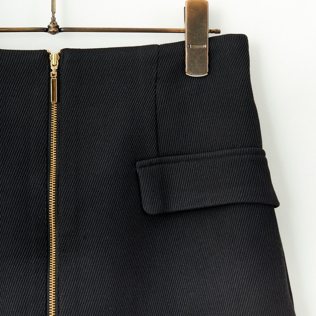 DONEEYU [ドニーユ] フロントZIPショートスカート [U-2013] 040 ﾌﾞﾗｯｸ