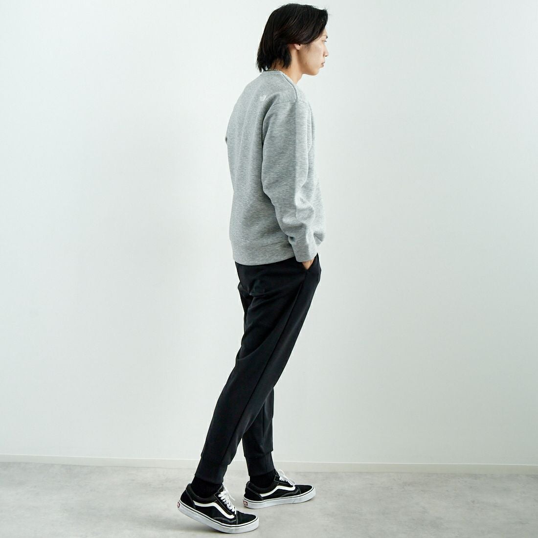 THE NORTH FACE [ザ ノースフェイス] テックエアースウェットクルー [NT62486] Z &&モデル身長：179cm 着用サイズ：L&&