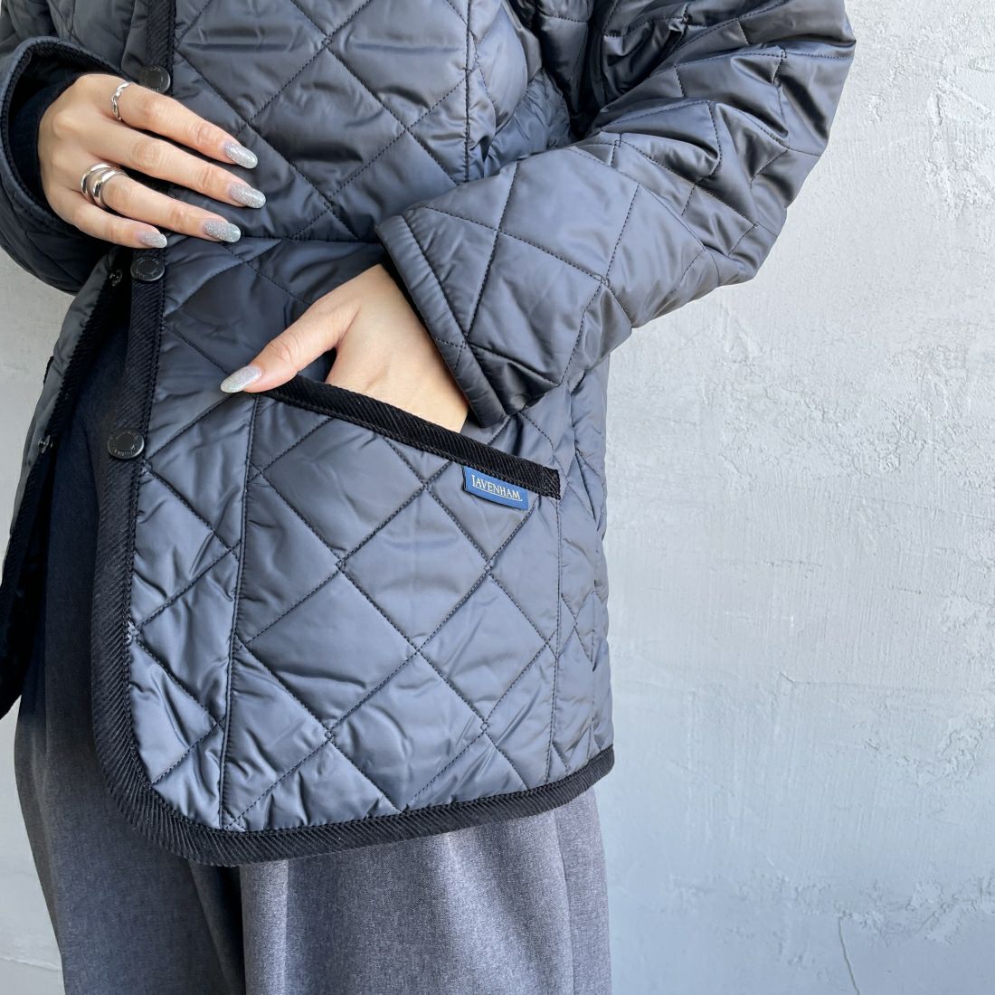 LAVENHAM [ラベンハム] Raydon Womens 21 レイドン キルティングジャケット [SLJ1245] G95 LAMP B &&モデル身長：156cm 着用サイズ：10&&