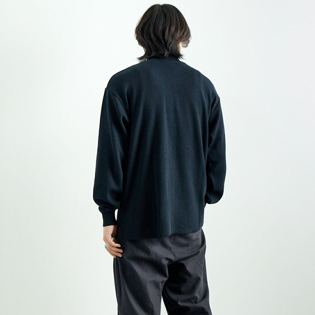 Noir Fabrik [ヌワールファブリック] ミラノリブモックネックニット [NF-244-068] BLK &&モデル身長：179cm 着用サイズ：L&&