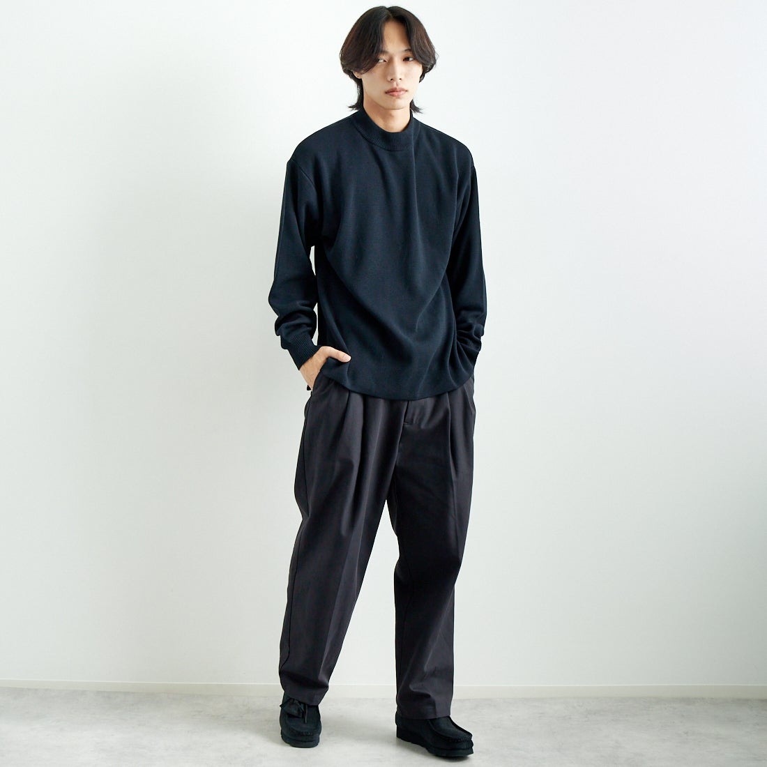 Noir Fabrik [ヌワールファブリック] ミラノリブモックネックニット [NF-244-068] BLK &&モデル身長：179cm 着用サイズ：L&&
