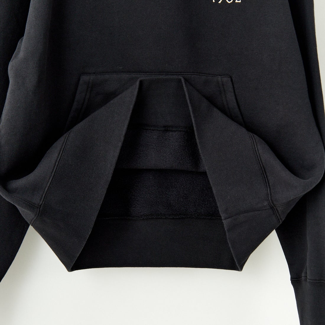 TAILOR TOYO [テーラートウヨウ] SAIGON1962 刺繍フーデッドパーカー [TT69473] 119 BLACK