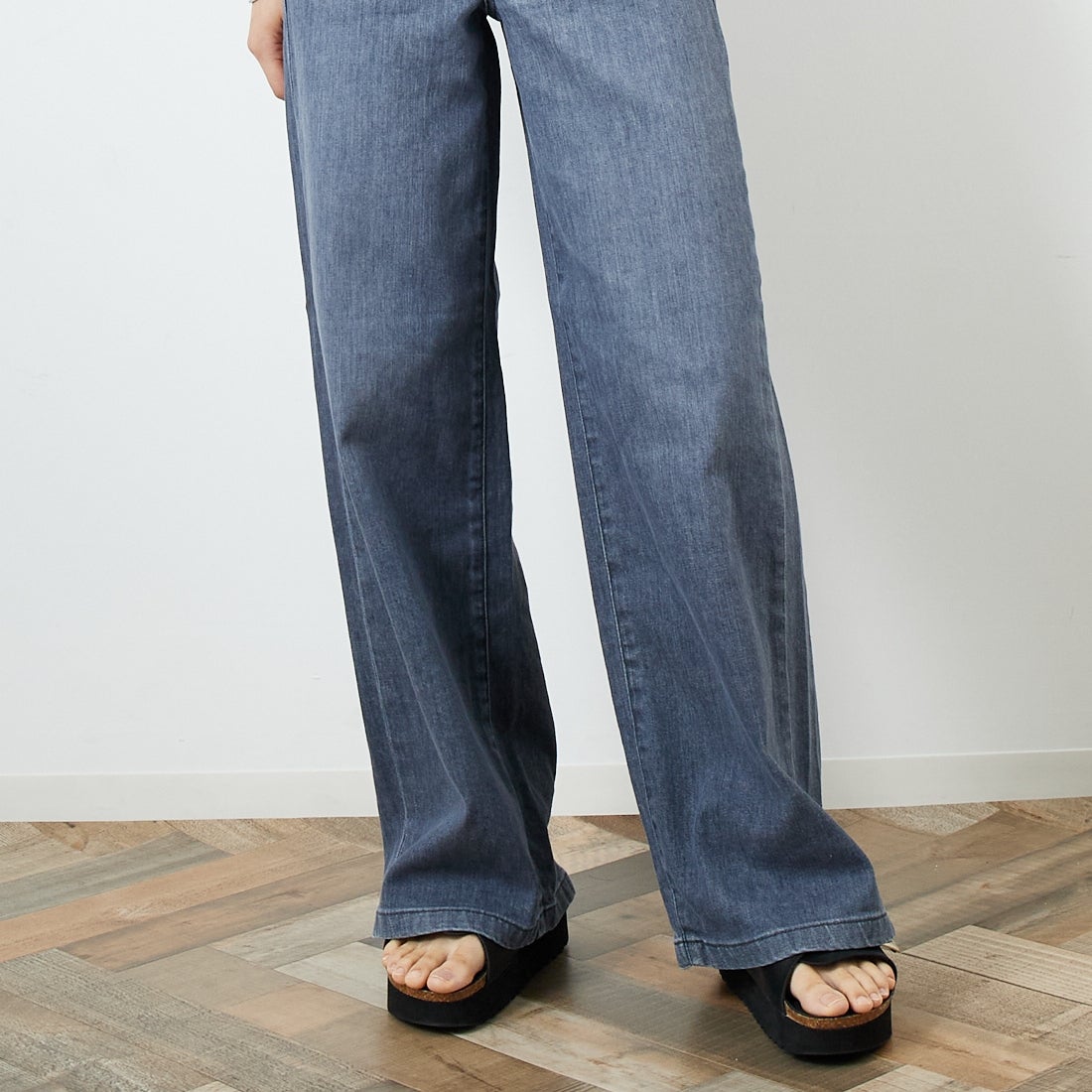 SOMETHING [サムシング] LISA ワイドデニムパンツ [SEA58]｜ジーンズ