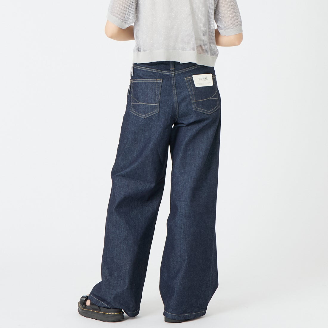 SOMETHING [サムシング] LISA ワイドデニムパンツ [SEA58] 100 O.W &&モデル身長：162cm 着用サイズ：S&&