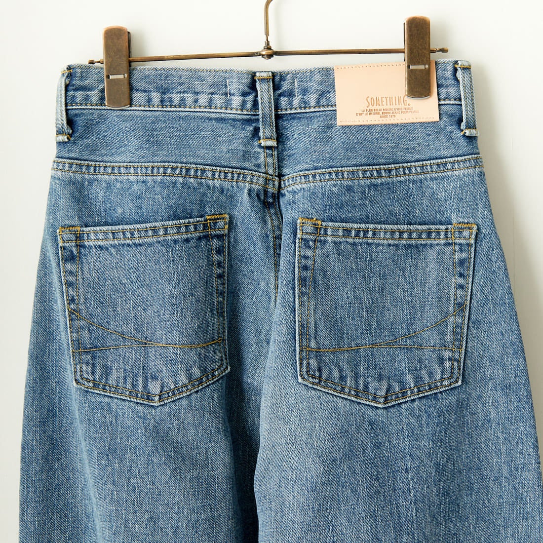 SOMETHING [サムシング] スーパーハイライズワイドストレートデニム