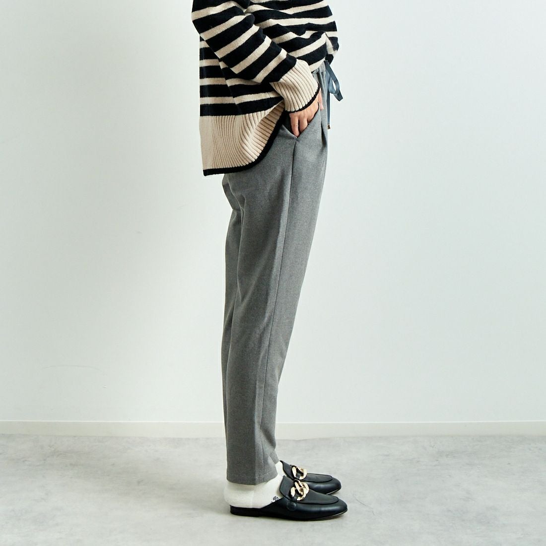 Jeans Factory Clothes [ジーンズファクトリークローズ] コスミカルウォームテーパードパンツ [21243059] 002 Mｸﾞﾚｰ &&モデル身長：158cm 着用サイズ：36&&