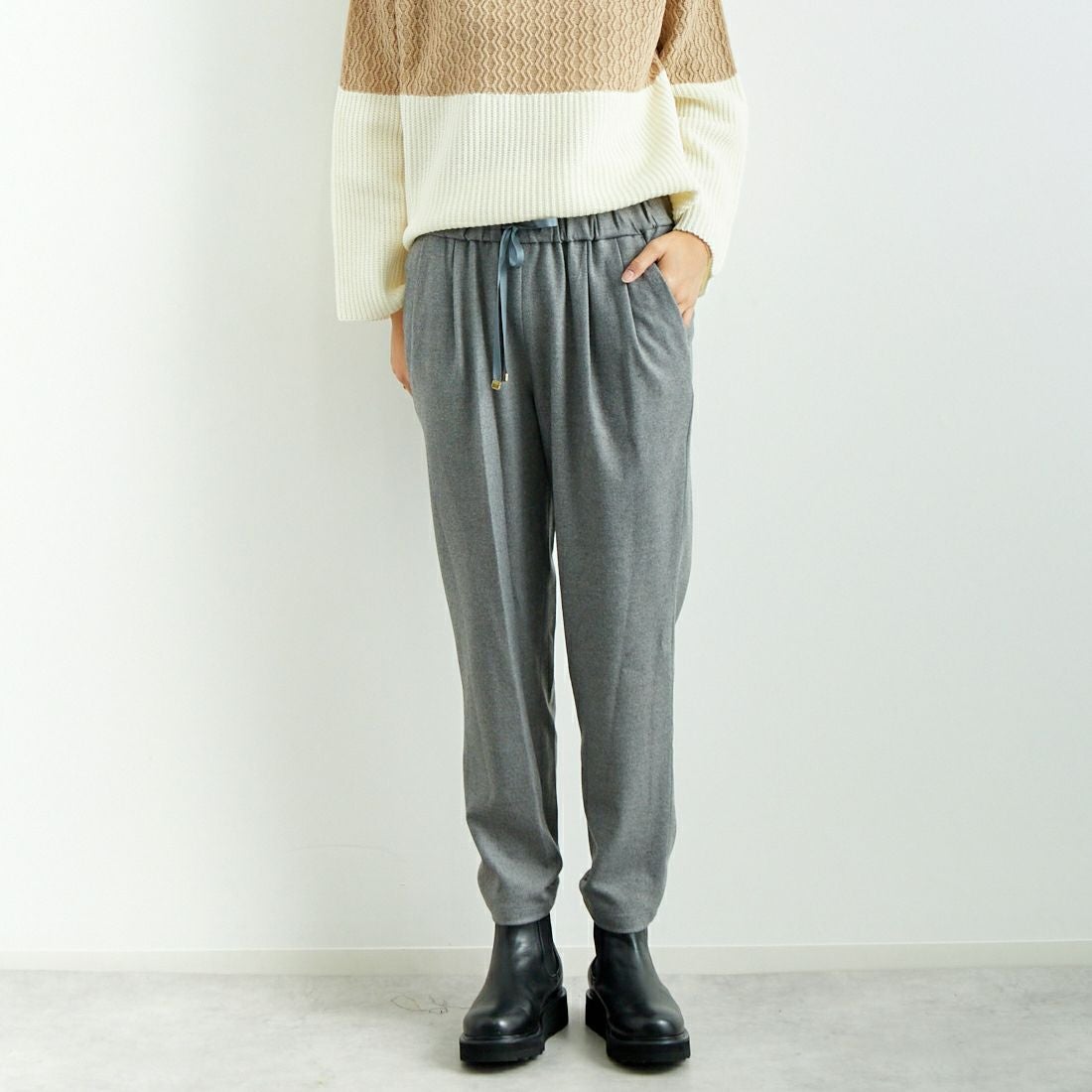 Jeans Factory Clothes [ジーンズファクトリークローズ] コスミカルウォームテーパードパンツ [21243059] 002 Mｸﾞﾚｰ &&モデル身長：167cm 着用サイズ：40&&