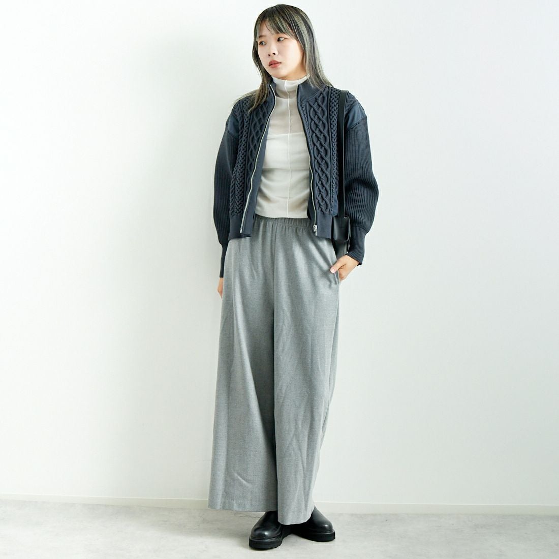 Jeans Factory Clothes [ジーンズファクトリークローズ] 2WAYストレッチウォームワイドパンツ [21243060] 001 Lｸﾞﾚｰ &&モデル身長：167cm 着用サイズ：F&&