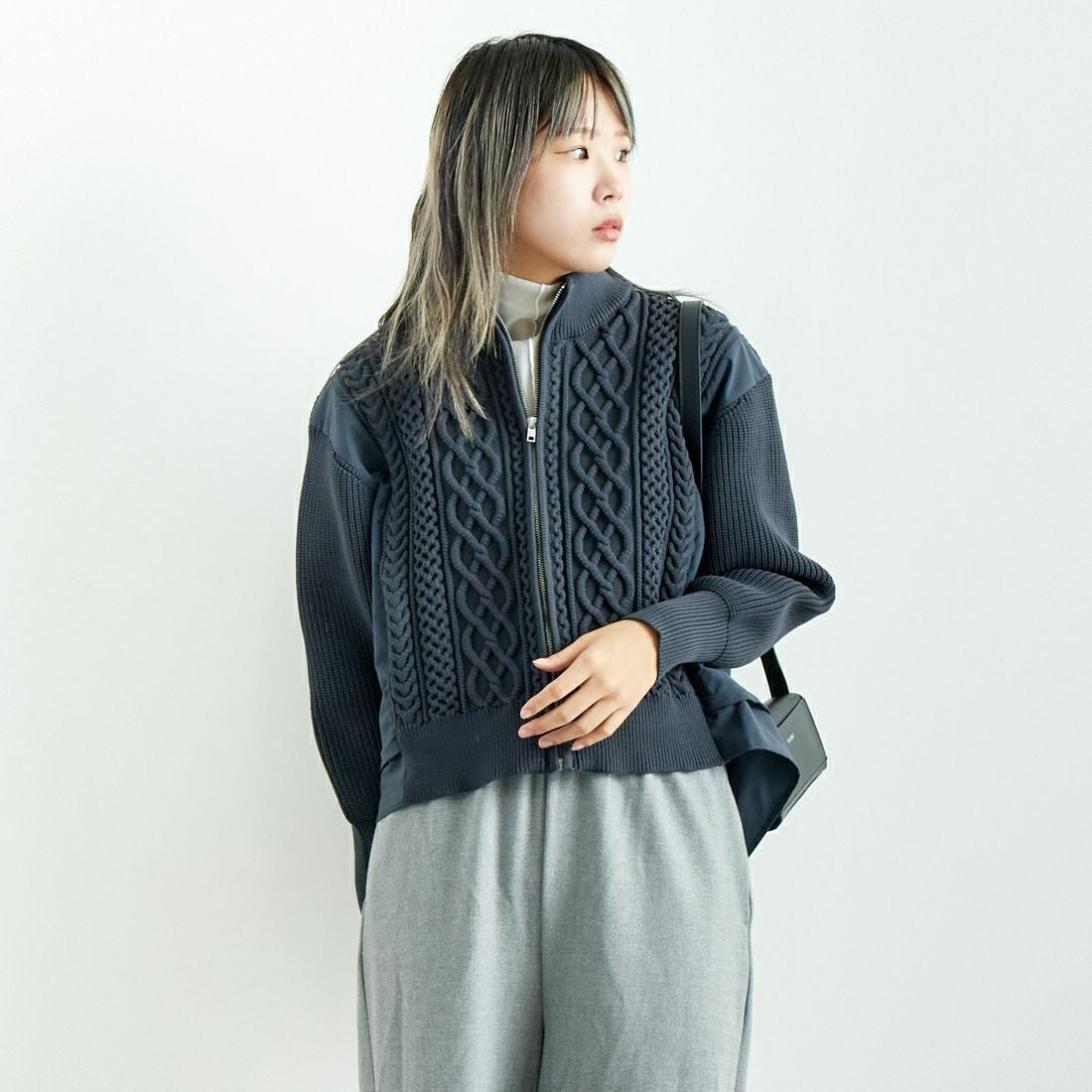 USINE [ユジーヌ] ケーブル布帛ドッキングブルゾン [11243819] ﾁｬｺｰﾙｸﾞﾚｰ &&モデル身長：167cm 着用サイズ：F&&