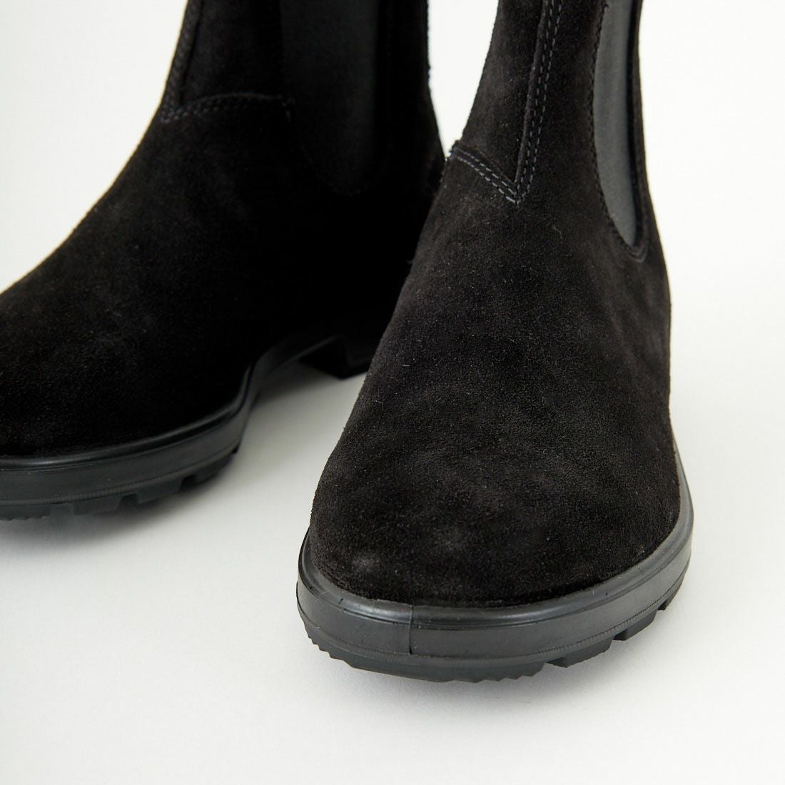 Blundstone [ブランドストーン] ブラックスウェード サイドゴアブーツ