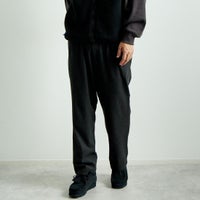 BLACK&&モデル身長：179cm 着用サイズ：L&&