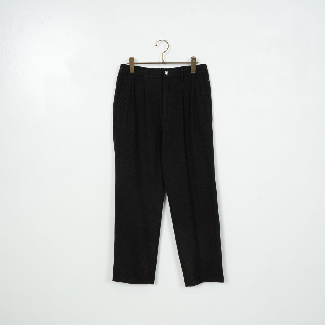 Jeans Factory Clothes [ジーンズファクトリークローズ] PREMIUM WARM タックイージートラウザー [JFC-244-083] BLACK