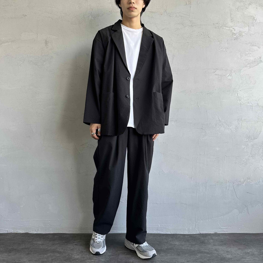 09 BLACK&&モデル身長：179cm 着用サイズ：XL&&