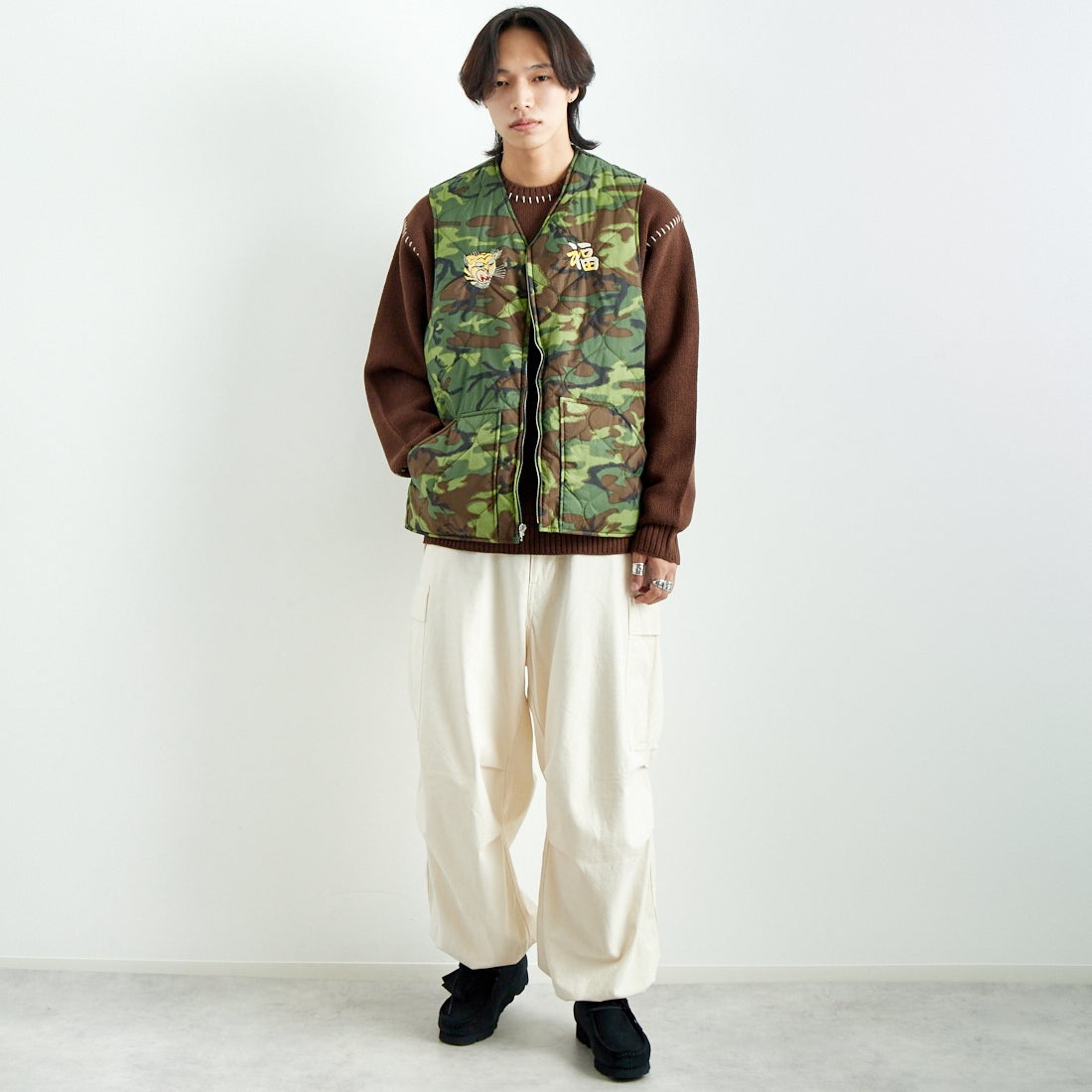 TAILOR TOYO [テーラートウヨウ] ベトナムライナーベスト [TT15549] 198 CAMO &&モデル身長：179cm 着用サイズ：XXL&&