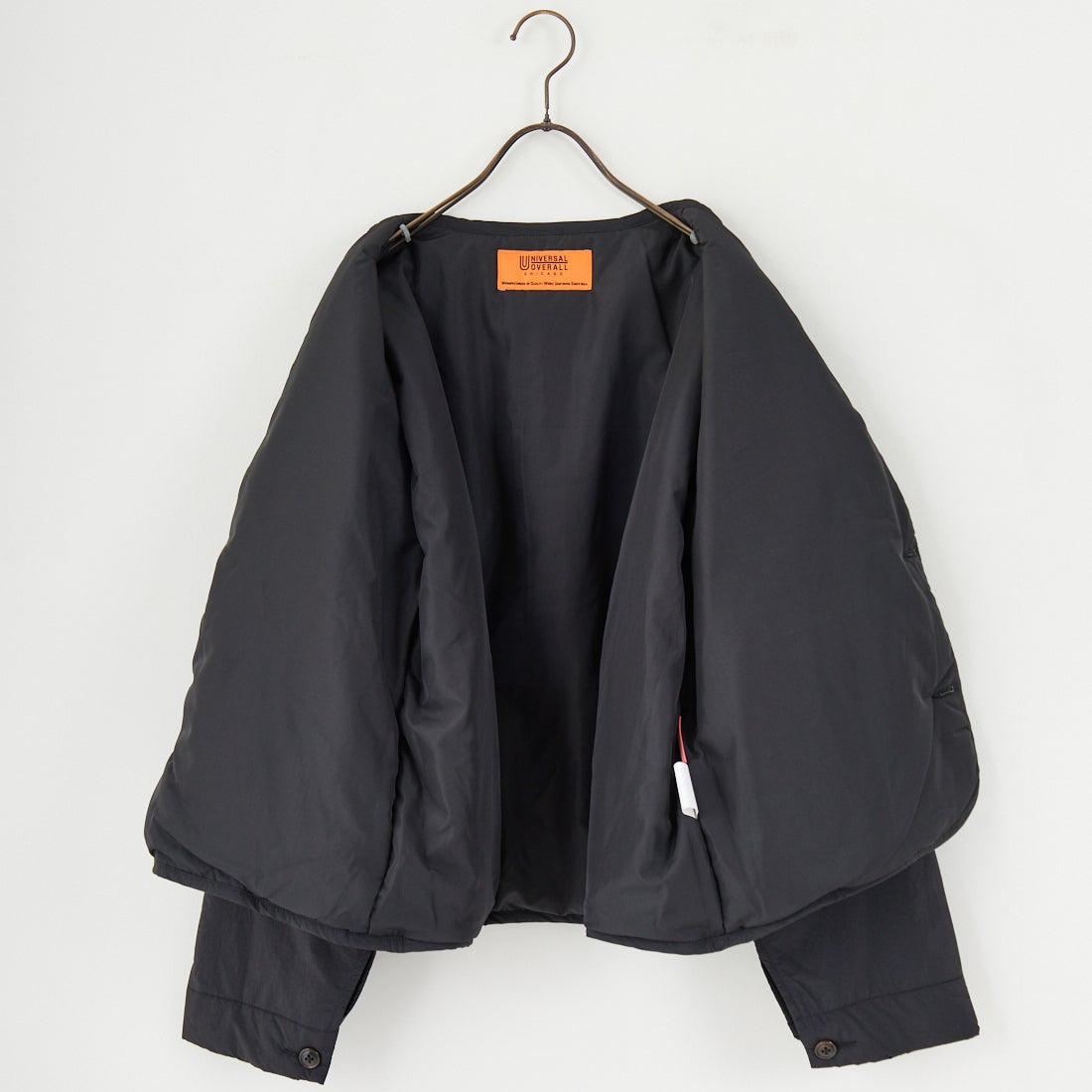 UNIVERSAL OVERALL [ユニバーサルオーバーオール] 別注 中綿入りノーカラージャケット [U2432452IN-JF] BLACK