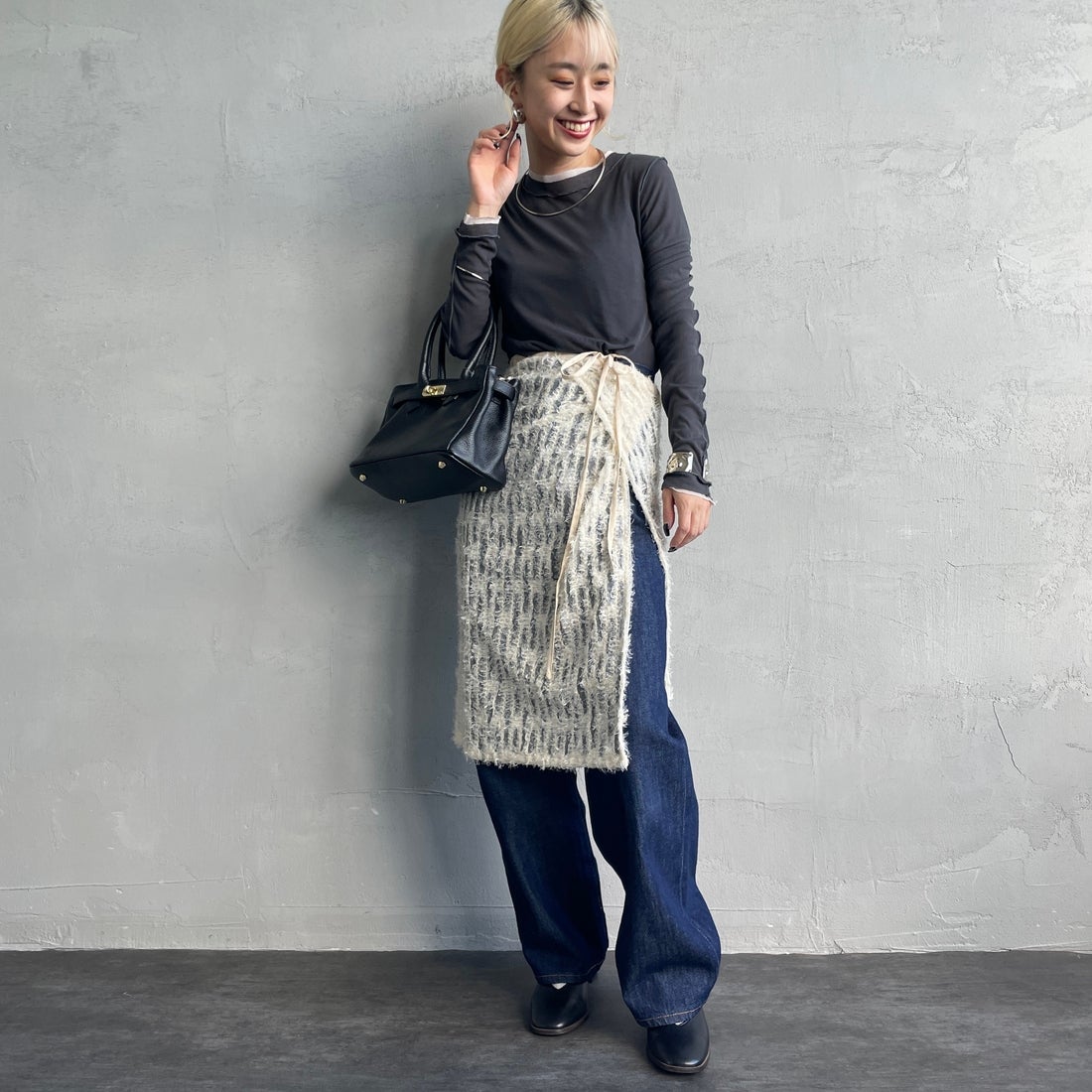 By/m [バイエム] マルチWAY チュールフェザーシアーラップスカート [B24142017] 21 IVORY&&モデル身長：150cm 着用サイズ：F&&