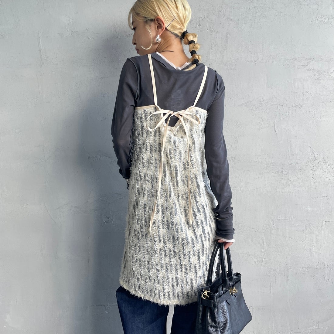 By/m [バイエム] マルチWAY チュールフェザーシアーラップスカート [B24142017] 21 IVORY&&モデル身長：150cm 着用サイズ：F&&