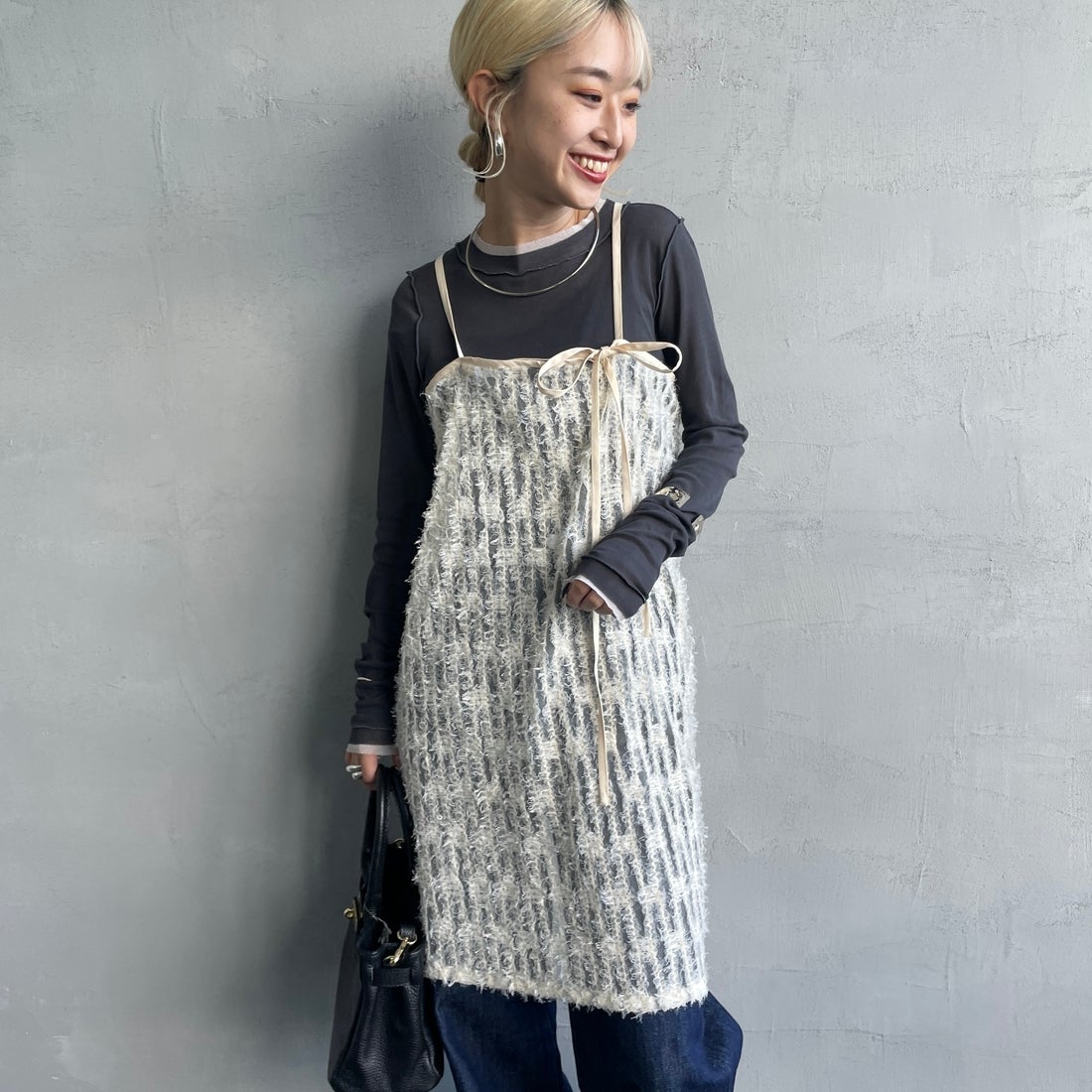 By/m [バイエム] マルチWAY チュールフェザーシアーラップスカート [B24142017] 21 IVORY&&モデル身長：150cm 着用サイズ：F&&