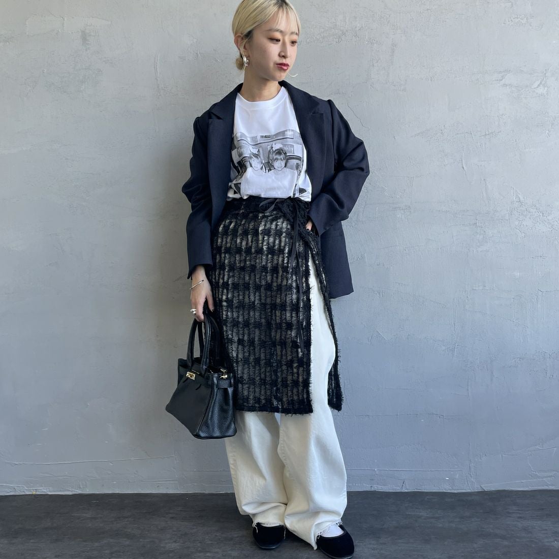 By/m [バイエム] マルチWAY チュールフェザーシアーラップスカート [B24142017] 09 BLACK&&モデル身長：150cm 着用サイズ：F&&