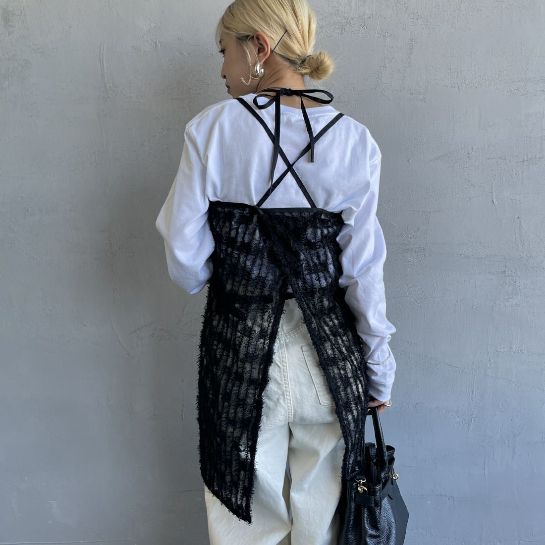 By/m [バイエム] マルチWAY チュールフェザーシアーラップスカート [B24142017] 09 BLACK&&モデル身長：150cm 着用サイズ：F&&