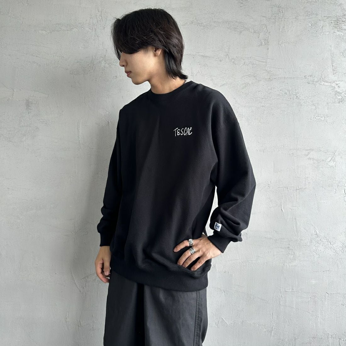 BiSH FR2 グラフィックプリント スウェット ブラック　(M) The Endless Summer [エンドレスサマー] 別注 手描き風BUHI バック