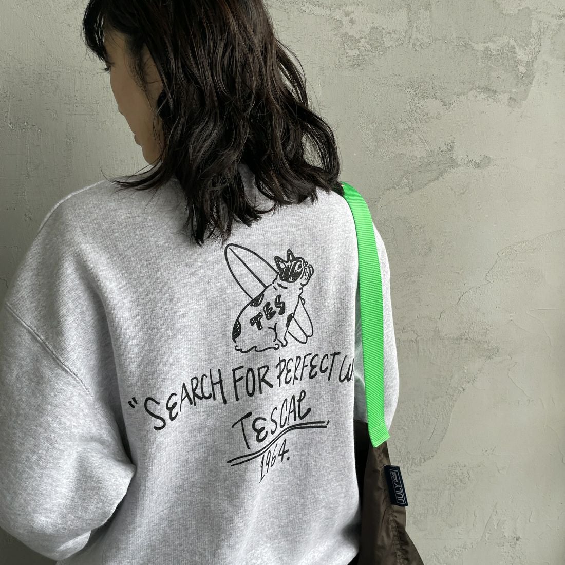 The Endless Summer [エンドレスサマー] 別注 手描き風BUHI バックプリントスウェット [FH-24774502-JF] 03 GRAY