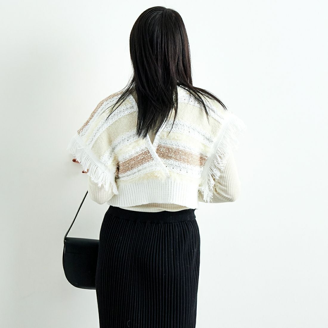 TORRAZZO DONNA [トラッゾドンナ] ファンシーヤーンランダムボーダーベスト [6257-410] 06 O.WHITE &&モデル身長：167cm 着用サイズ：F&&