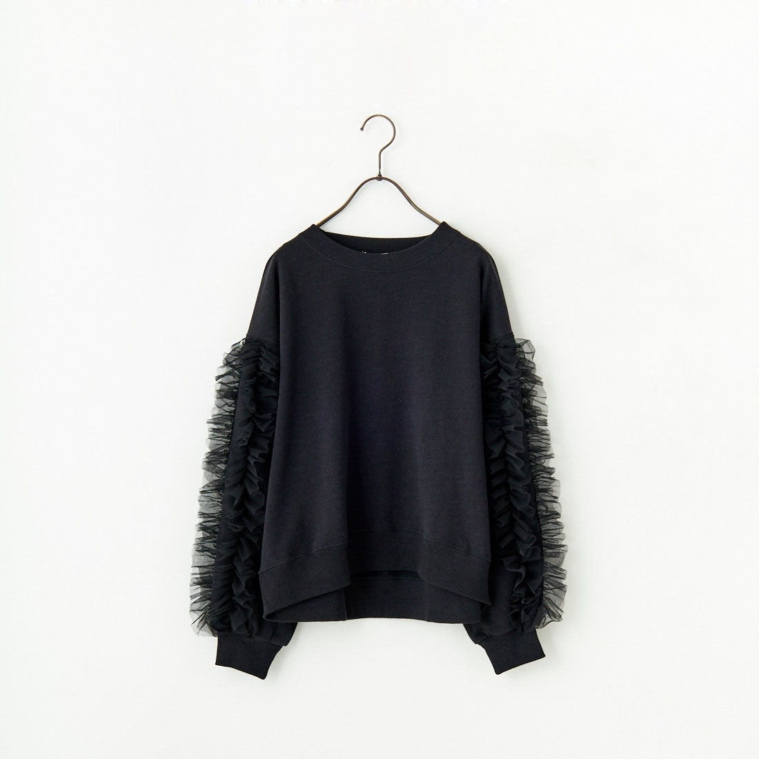 By/m [バイエム] 袖チュールフリルデザイン プルオーバースウェット [B24132079] 09 BLACK